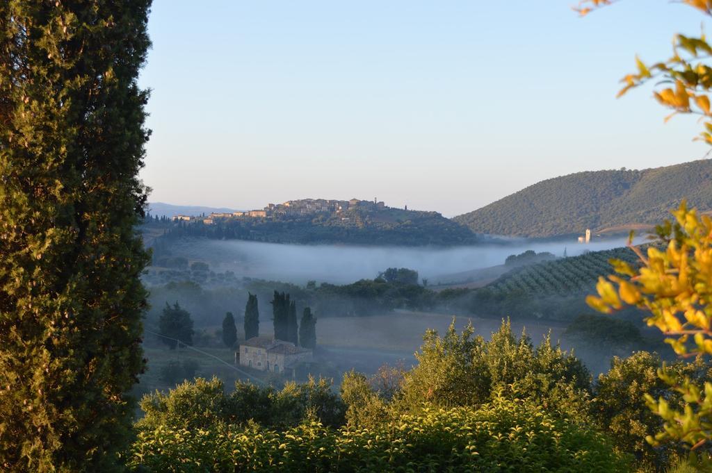 La Poderina Appartamenti Castelnuovo dellʼAbate المظهر الخارجي الصورة